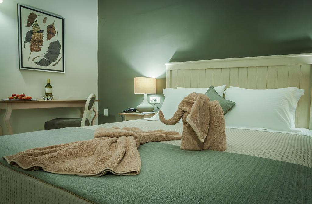 Kassandra Mare Hotel Nea Poteidaia Buitenkant foto